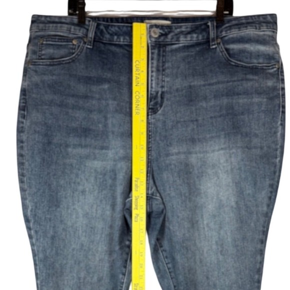 ELOQUII Denim Jean Bundle, High Rise Skinny /Distressed Cropped Plus Size 24L/24 - Picture 5 of 16